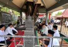 Jelang Hari Jadi Tuban, Forkopimda Ziarah Kemakam Leluhur