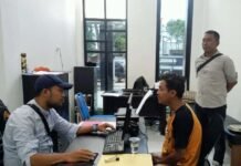 Kepergok, Maling Ngaku Servis Kulkas