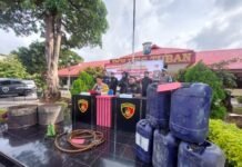 Polisi Gagalkan Penyelewengan Solar Bersubsidi Dijual Keindustri. 3,5 Ton Solar Diamankan