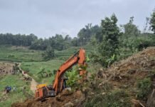 BPBD Bergerak Cepat Tangani Longsor, Agar Akses Jalan Bisa Dilalui