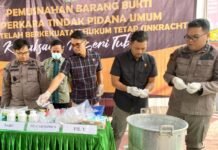 Kejari Musnahkan 27,5 Gram Sabu dan 7.159 Butir Karnopen