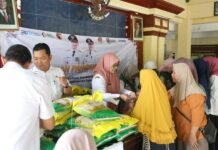 Jaga Stabilitas Harga. Pemkab Tuban Bersama Bulog Gelar Pangan Murah