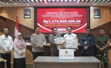 Pemkab Tuban Terima Pembembalian Uang Sitaan kasus Tindak Pidana Korupsi PT RSM